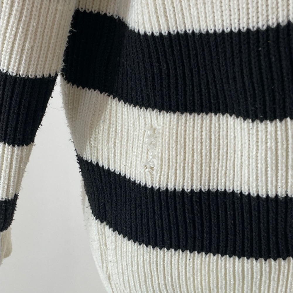 SOON Maternity Jenni Polo Sweater, M - Picture 6 of 14